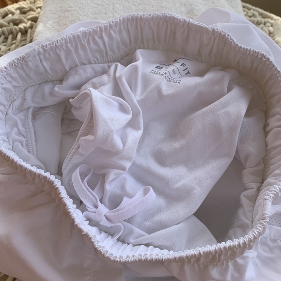 Nike-shorts XS NEW! - Picture 2 of 2